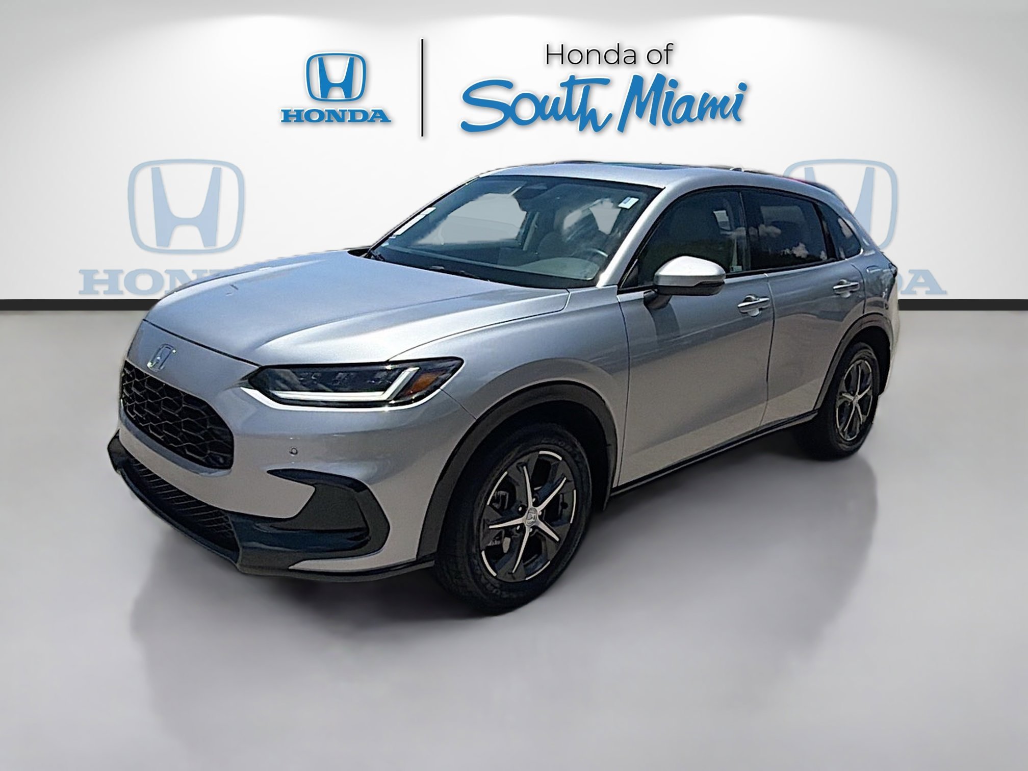 Used 2024 Lunar Silver Metallic Honda EX-L image 3
