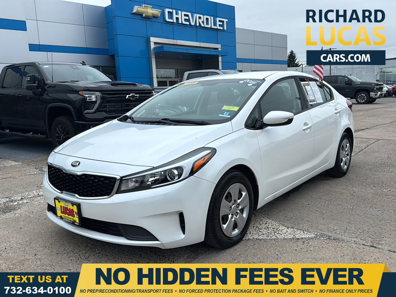 2018 Kia Forte Blanco (Snow White Pearl) Sedán Tracción delantera 