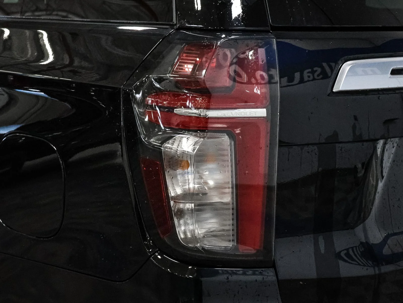 Used 2022 Black Chevrolet High Country image 15