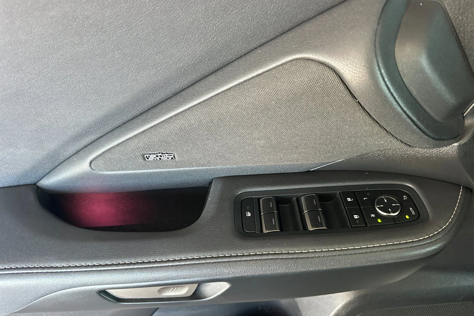 Used 2026 Pearl Lexus 500h F SPORT Performance Luxury image 8
