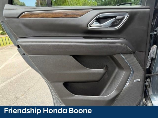 Used 2021 Gray Chevrolet Premier image 41