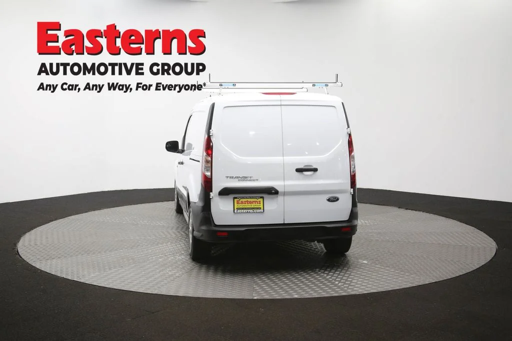 Used 2022 White Ford XL image 38