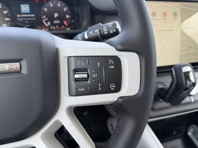 New 2026 Tasman Blue Land Rover S image 23