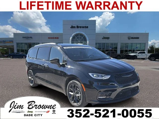 2026 Chrysler Pacifica
