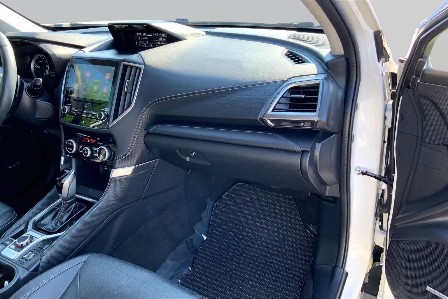 Used 2020 Crystal White Pearl Subaru Touring image 18
