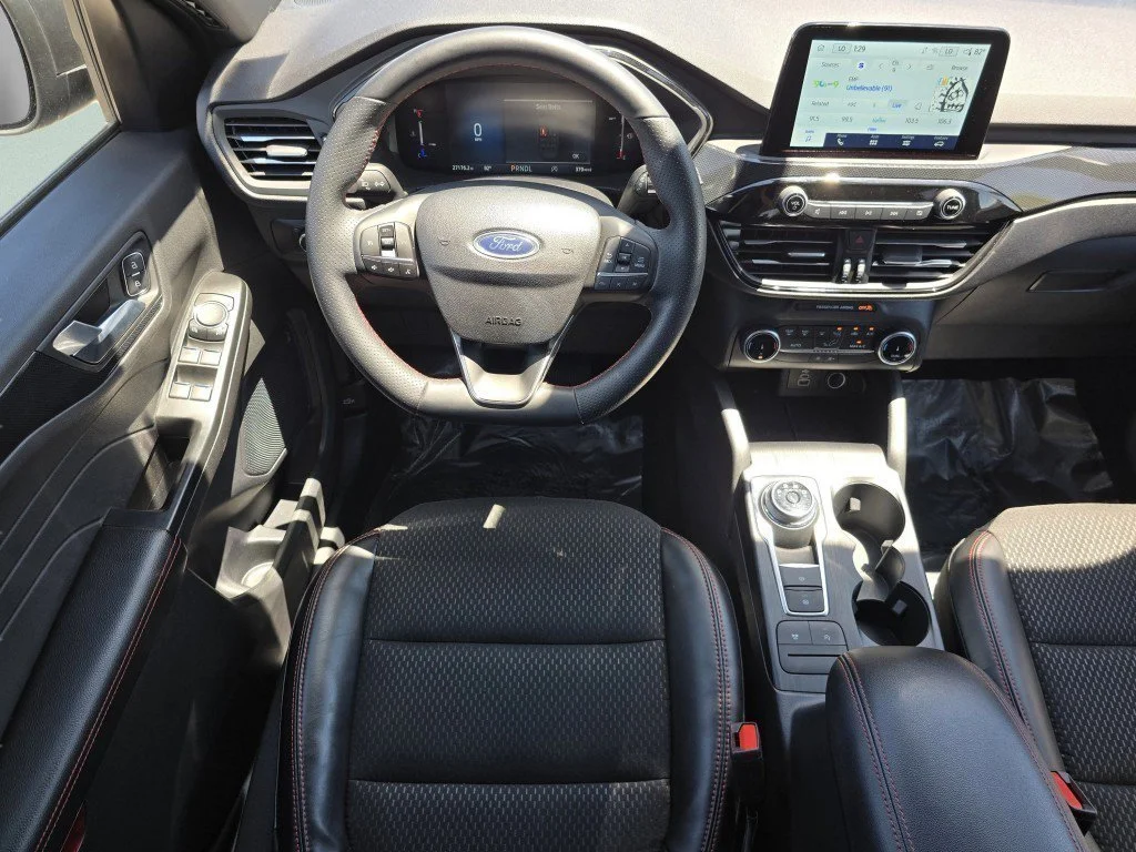 Used 2025 Gray Metallic Ford ST-Line image 32