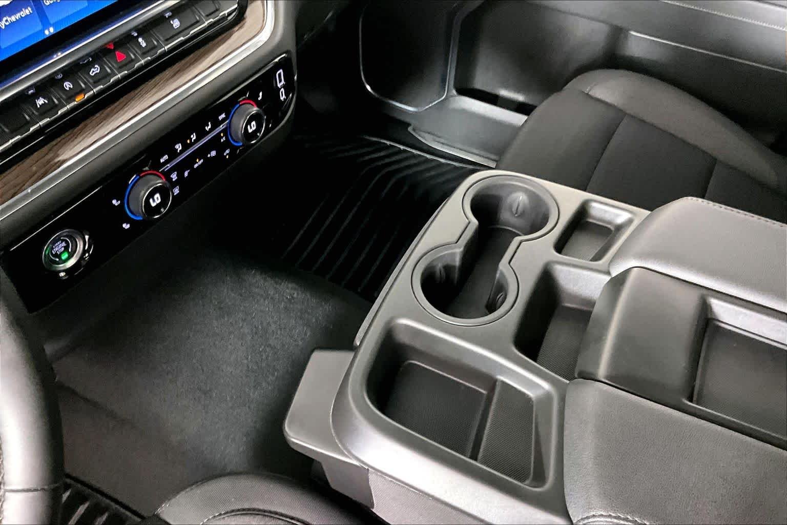 Used 2023 Summit White Chevrolet LT (2FL) image 16