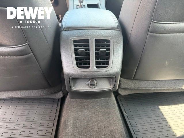 Used 2016 Maroon Ford SEL image 21