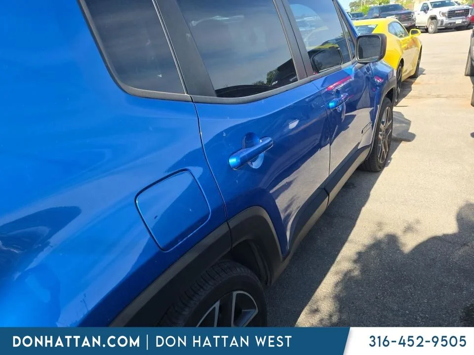 Used 2020 Blue Jeep Sport image 4