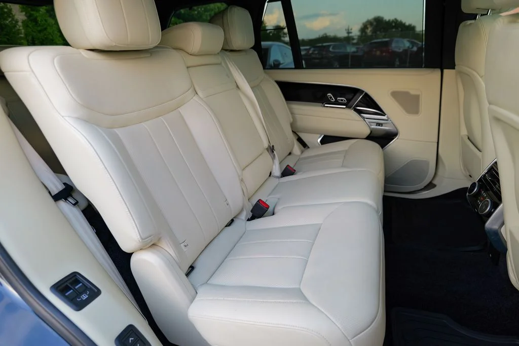 Used 2025 Gray Land Rover SE image 34
