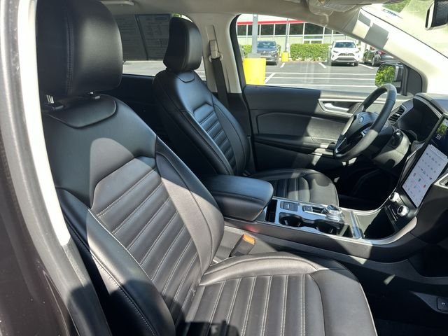 Used 2024 Black Ford SEL image 29