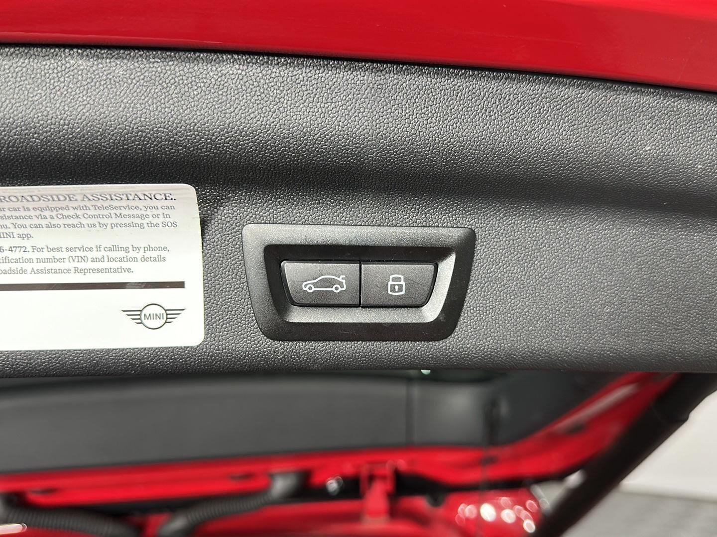 Certified Used 2025 Chili Red II MINI S image 29