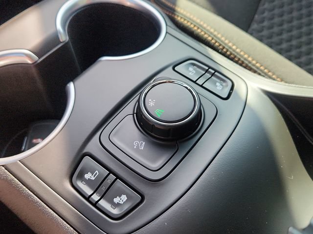 Used 2019 SATIN STEEL METALLIC GMC SLE image 48