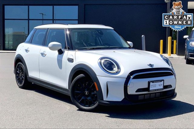 2024 MINI Hardtop 4 Door Base