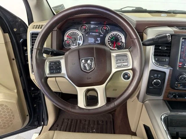 Used 2018 Black Ram Laramie image 30