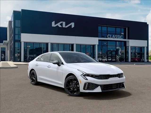 New 2026 White Kia GT-Line image 8