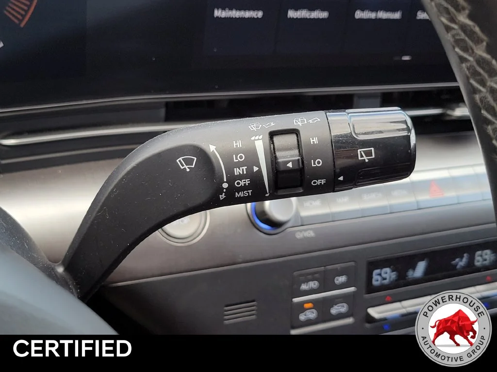 Used 2024 Blue Hyundai SEL image 31