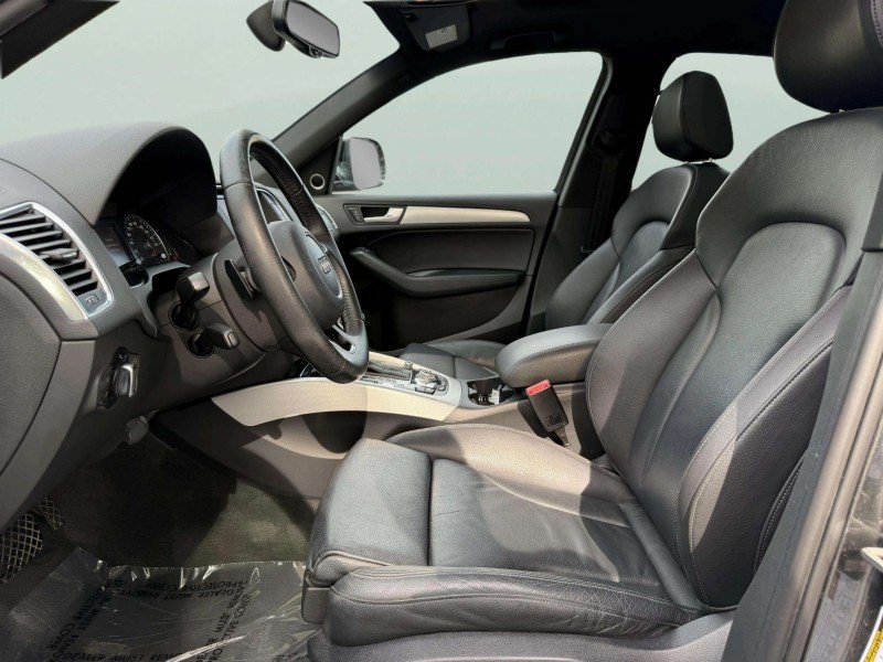 Used 2017 Gray Audi Premium Plus image 19