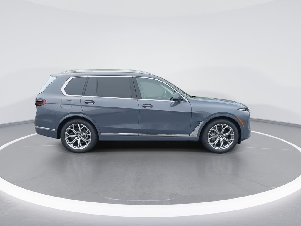 New 2027 Copper Metallic BMW xDrive40i image 9