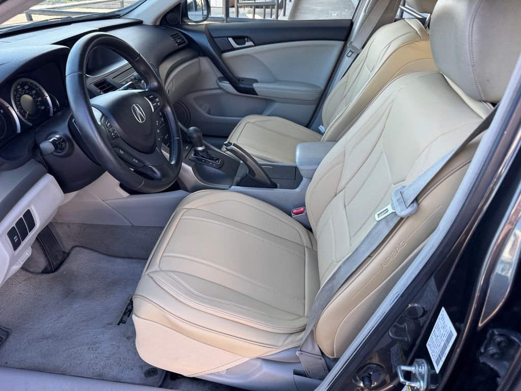 Used 2009 Gray Acura Technology image 8