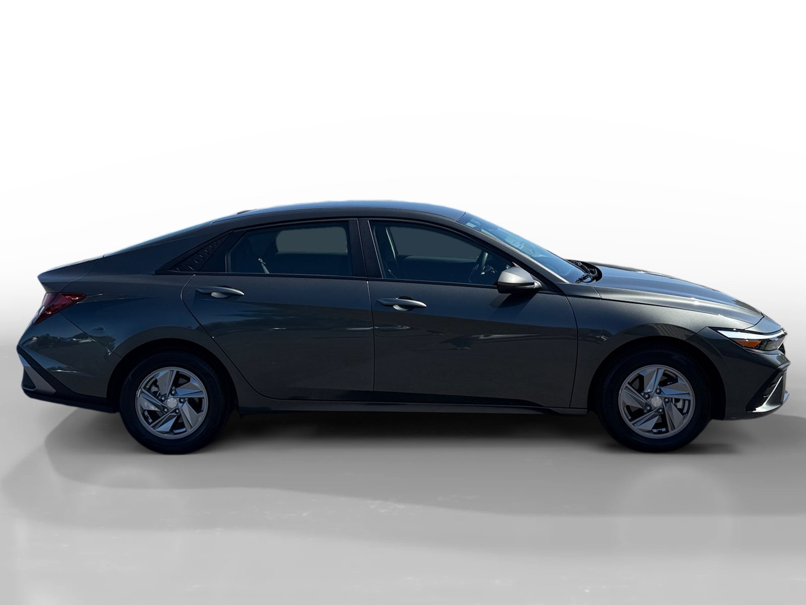 Certified Used 2024 Gray Hyundai SE image 6