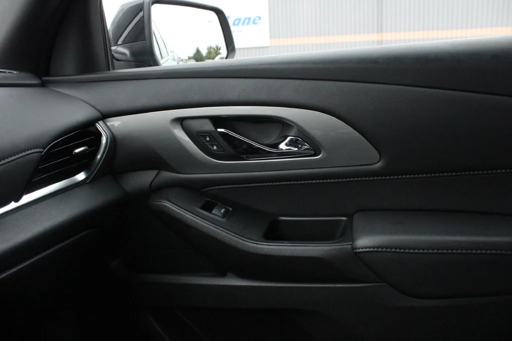 Used 2023 Black Chevrolet LT image 21