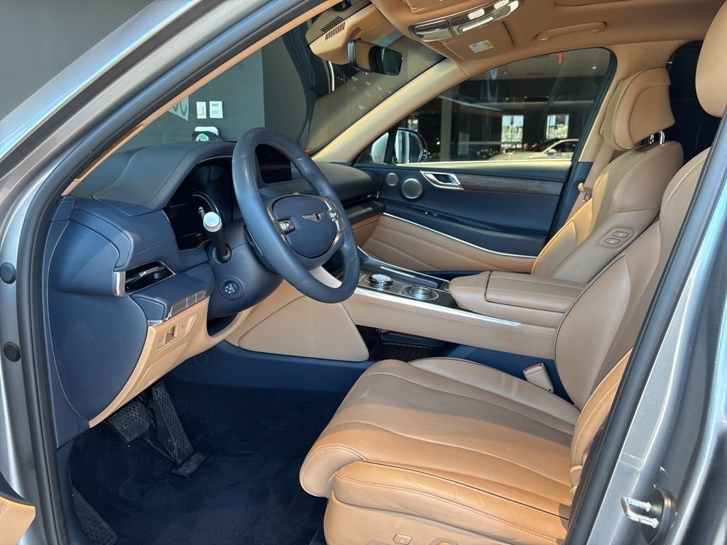 Certified Used 2023 Silver Genesis 3.5T Advanced + image 6