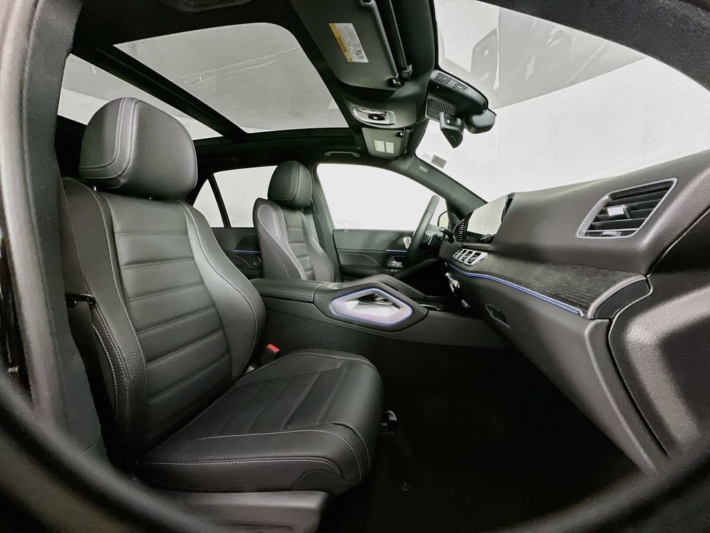 New 2026 Obsidian Black Metallic Mercedes-Benz GLE 580 image 61