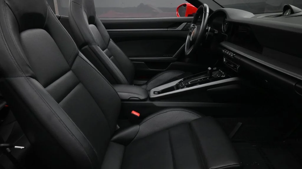 Used 2023  Porsche Carrera image 2
