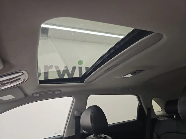 Used 2020 Snow White Pearl Kia EX Premium image 19
