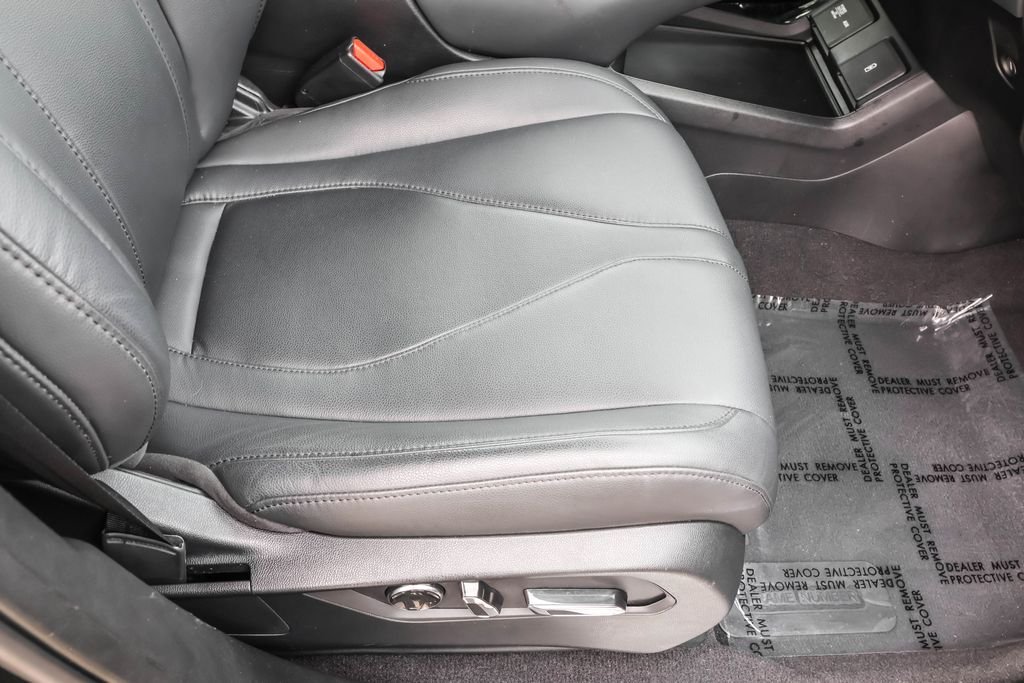 Used 2019  Acura Base image 40