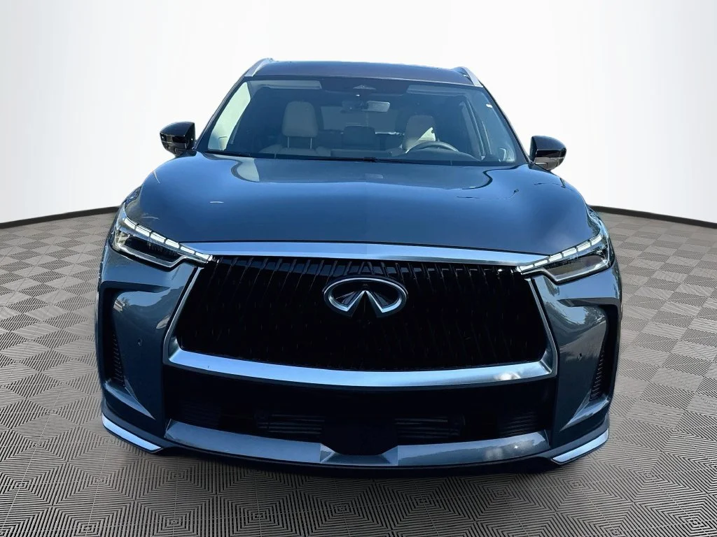 New 2027 GRAPHITE SHADOW INFINITI Luxe FWD image 2