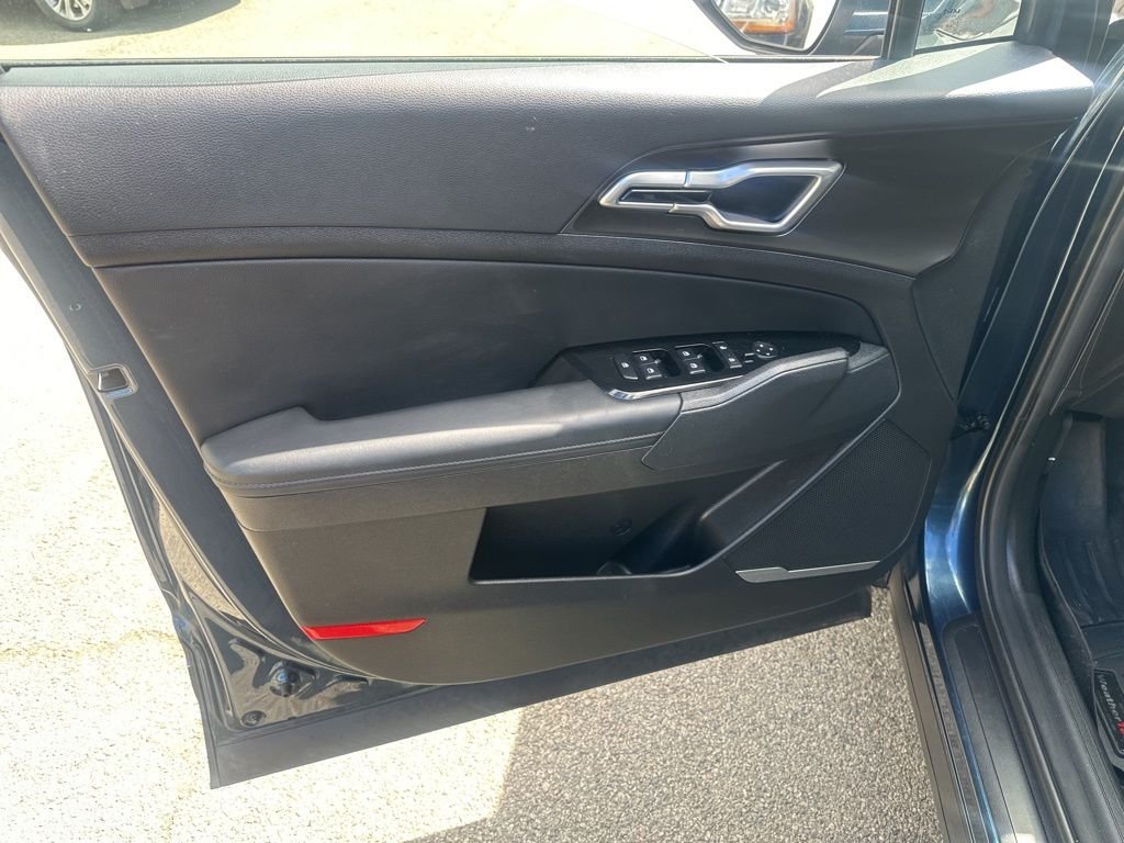 Used 2024 Blue Kia EX image 7