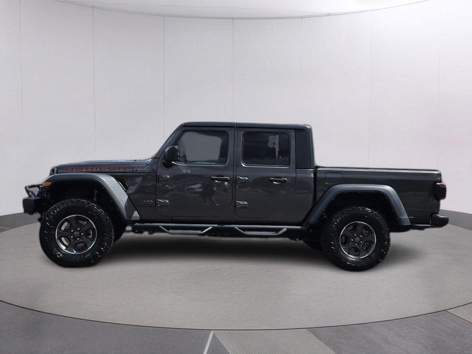 Used 2022 Granite Crystal Metallic Clearcoat Jeep Rubicon image 8