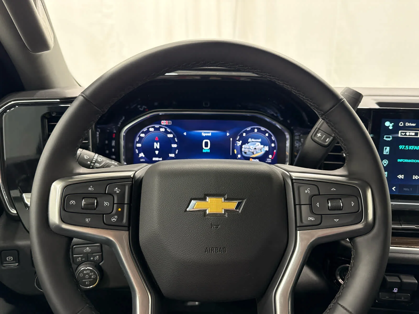 Used 2026 Summit White Chevrolet LT image 24