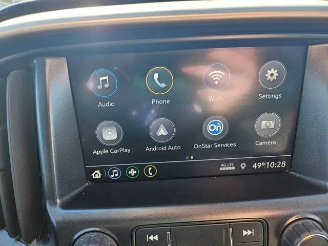 Used 2022 Summit White GMC Elevation image 19