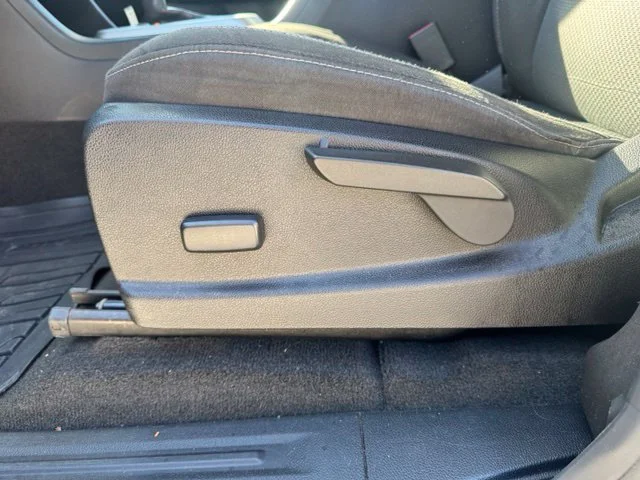 Used 2015 Gray Chevrolet LT image 22