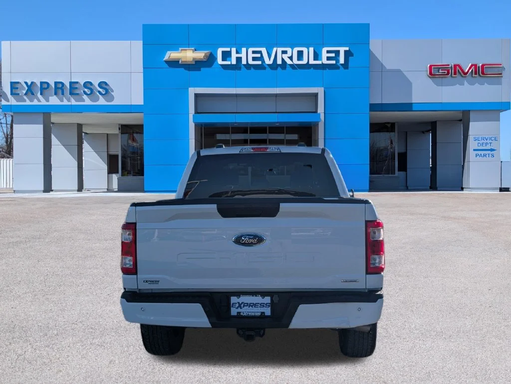 Used 2023 White Ford XL image 4