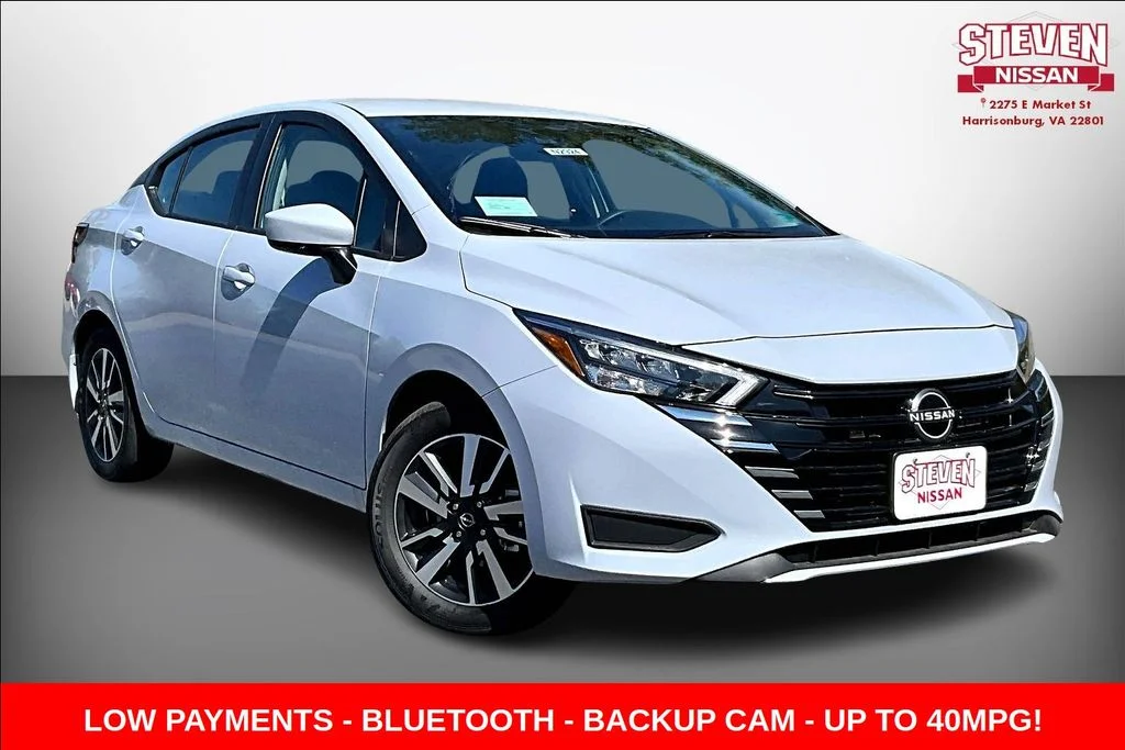 2025 Nissan Versa 1.6 SV CVT's photo