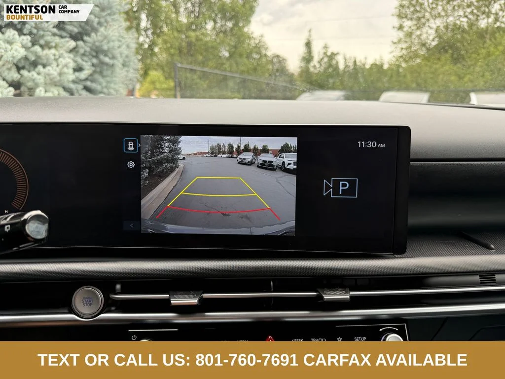 Used 2025 Gray Hyundai SEL image 18