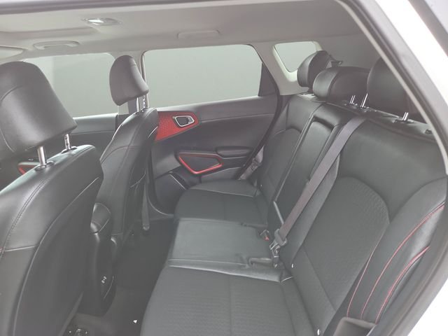 Used 2023 Snow White Pearl Kia GT-Line image 31