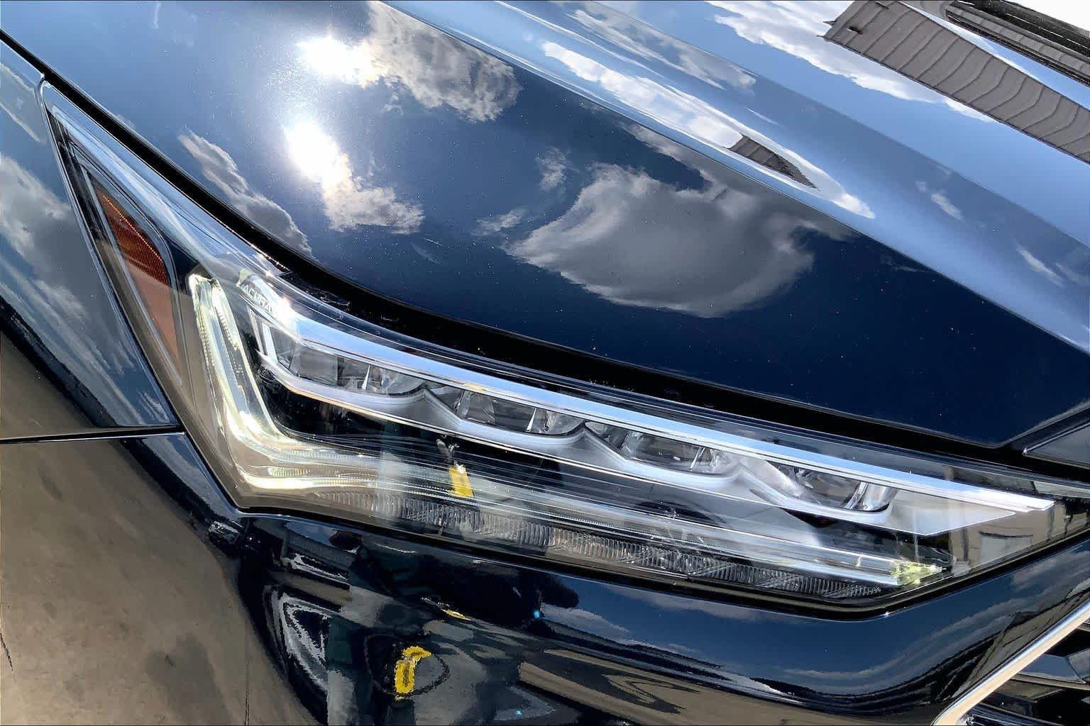 Used 2025 Majestic Black Pearl Acura w/Technology Package image 27