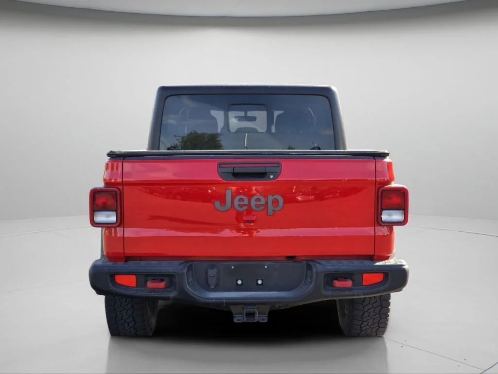 Used 2022 Firecracker Red Clearcoat Jeep Rubicon image 21