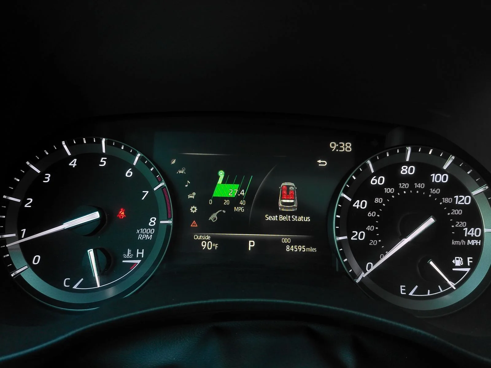 Used 2020 Silver Toyota XLE image 6