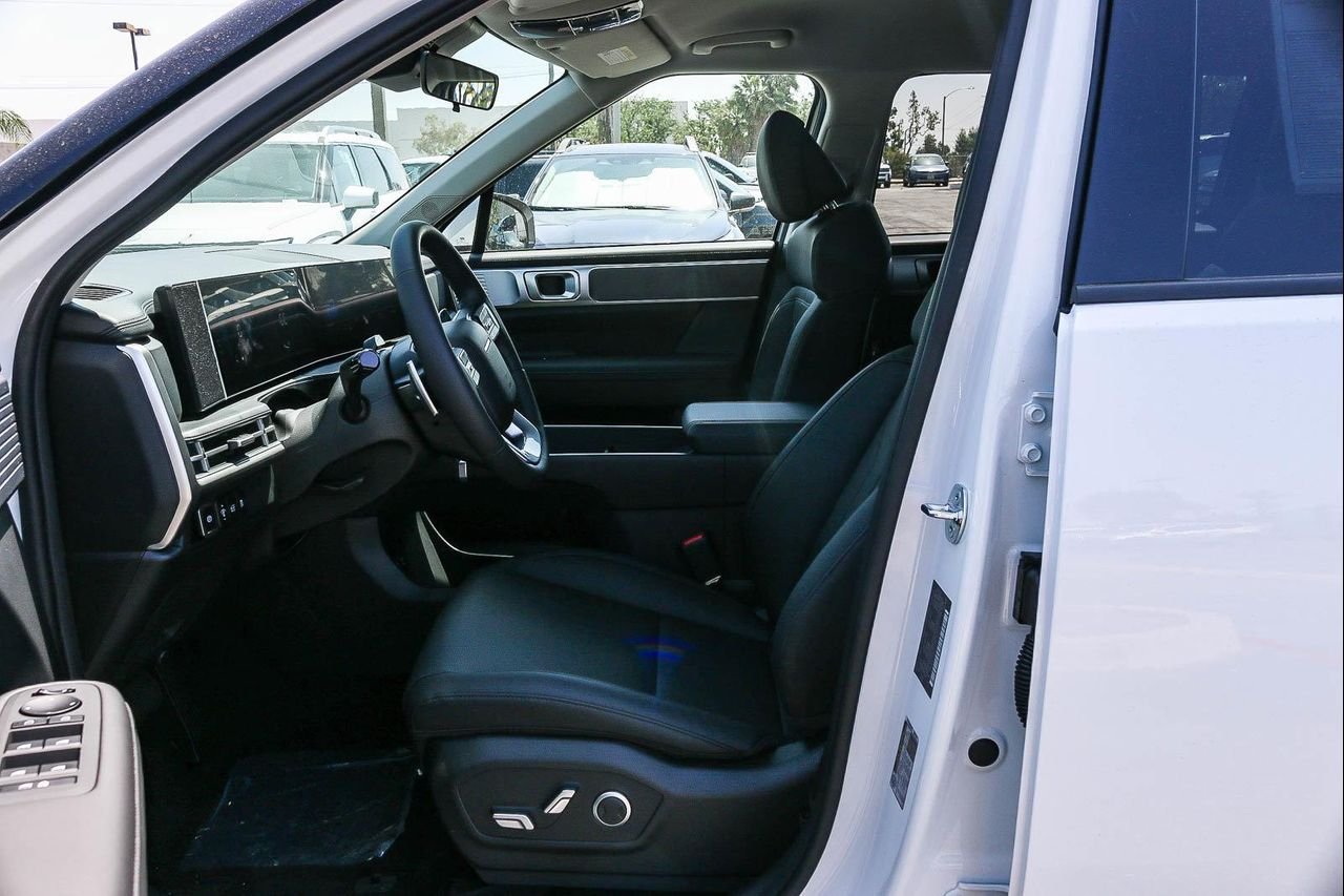 New 2026 White Hyundai SEL image 19