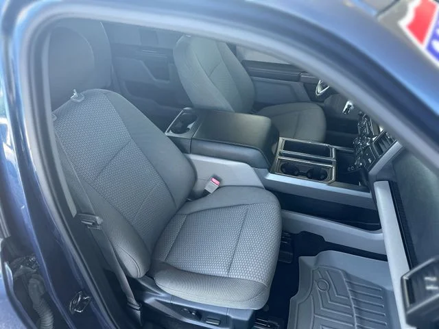 Used 2019 Blue Ford XLT image 26
