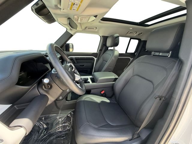 Certified Used 2025 White Land Rover S image 10