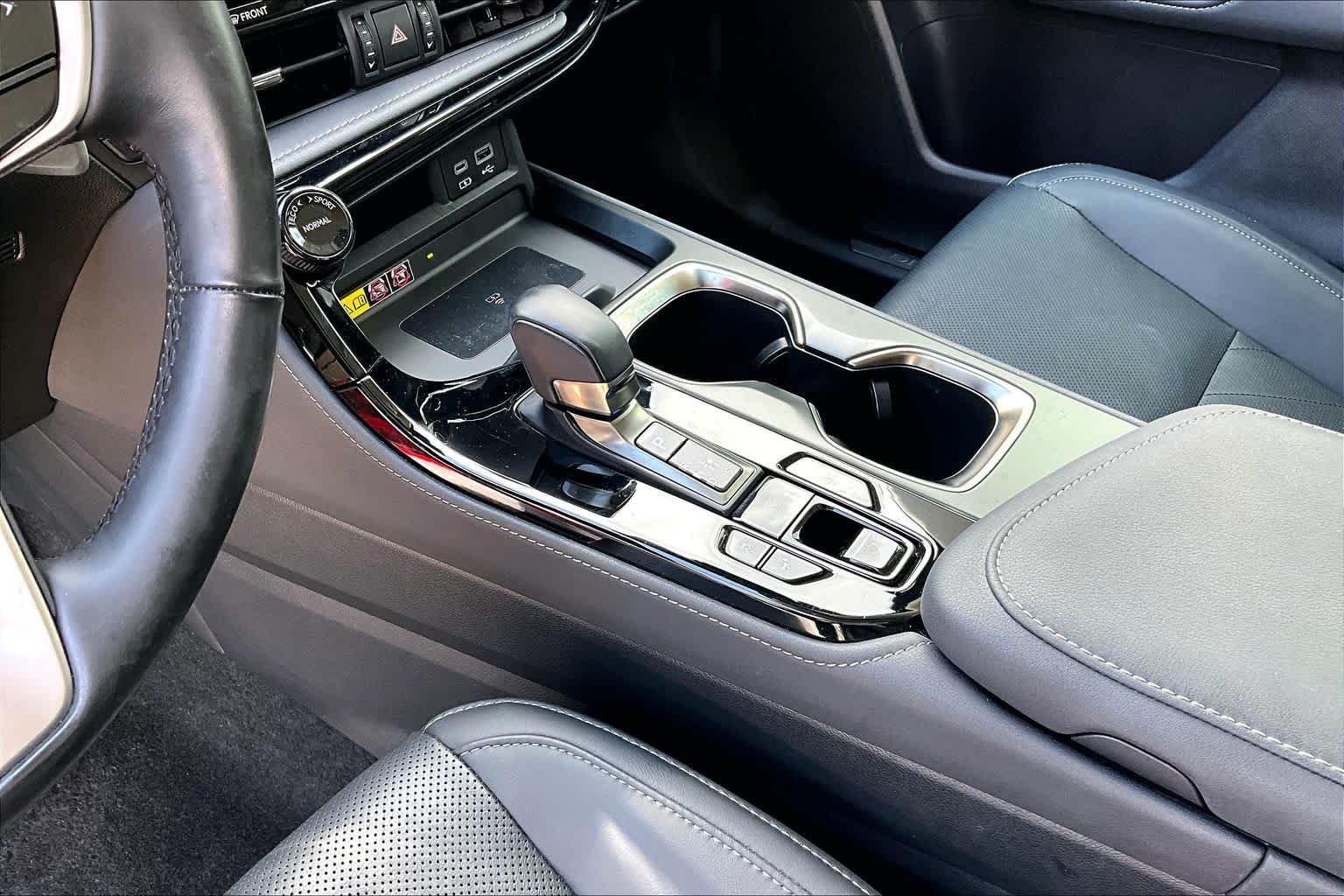 Used 2024 Redline Lexus Luxury image 17