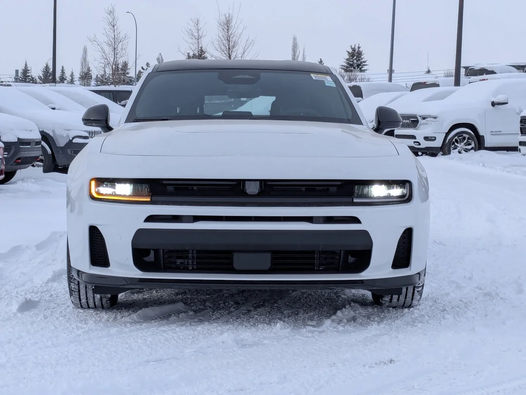 New 2026 White Dodge R/T - - AWD - Blacktop Pack - Hurricane Turbo - 20 Black Wheels & More! image 3