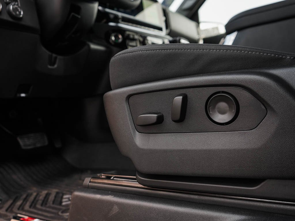 2026 Chevrolet Silverado 1500 LT - Photo 15
